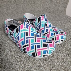 Easy Works Easy Street Women's Slip Resistant Clog Shoe Nursing / Chef NEW